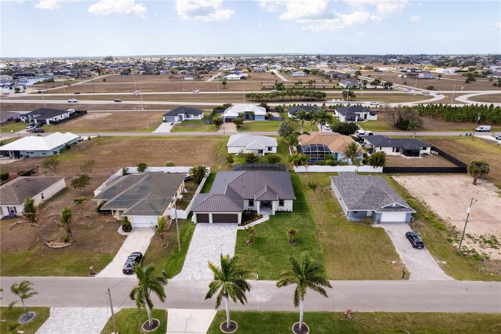 Image 33 of property listing at 1508 NW 31ST AVENUE, Cape Coral, FL 33993