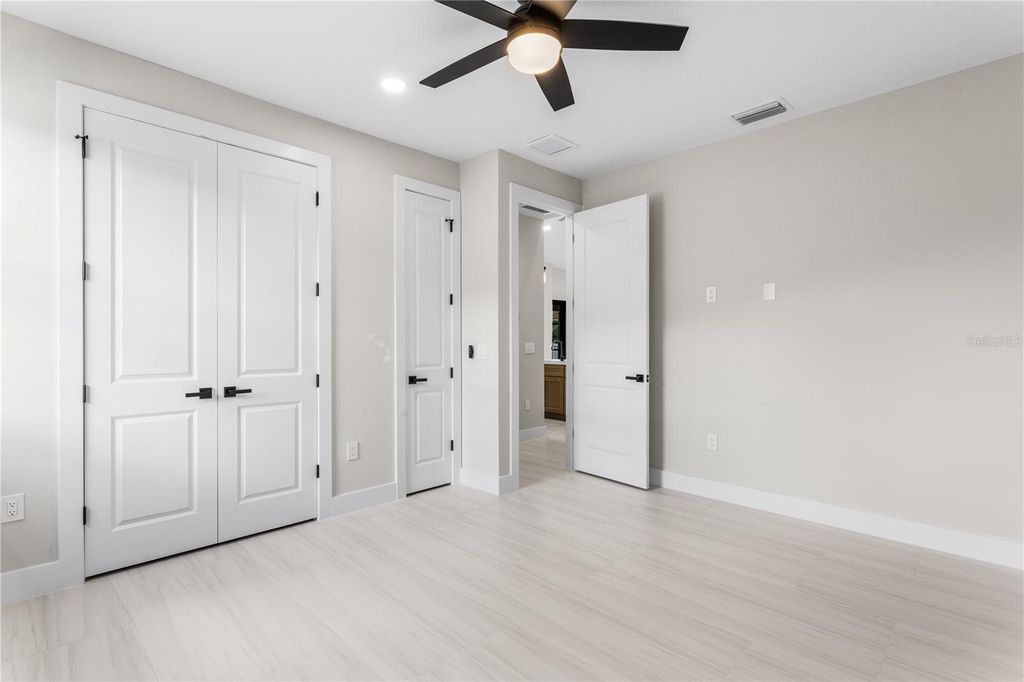 Image 38 of property listing at 1508 NW 31ST AVENUE, Cape Coral, FL 33993