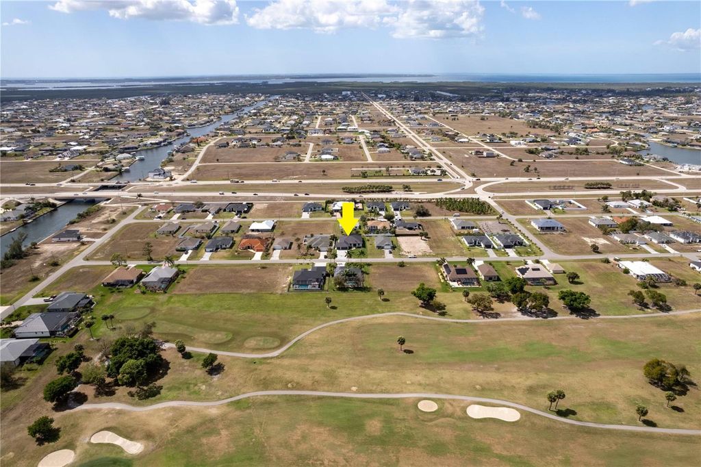 Image 5 of property listing at 1508 NW 31ST AVENUE, Cape Coral, FL 33993