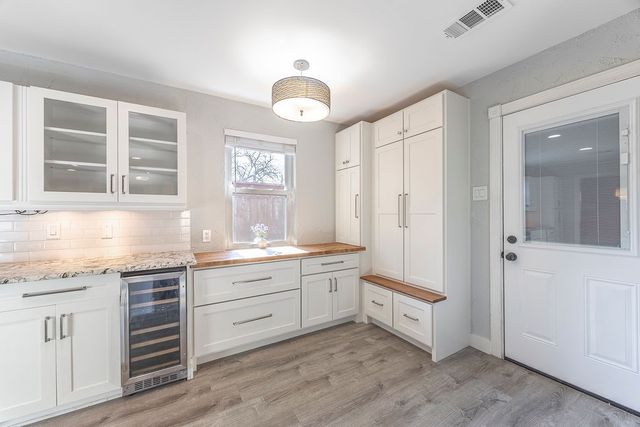 8415 Hunnicut Road, Dallas, TX 75228