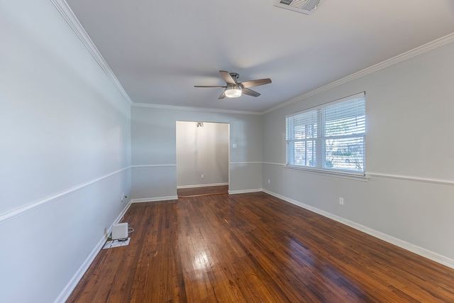 8415 Hunnicut Road, Dallas, TX 75228