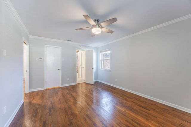 8415 Hunnicut Road, Dallas, TX 75228