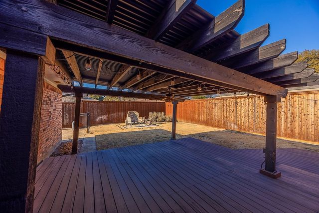 8415 Hunnicut Road, Dallas, TX 75228