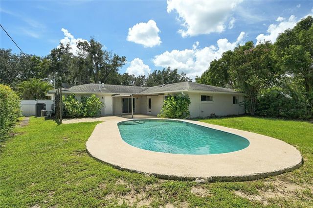 1911 MOHICAN TRAIL, Maitland, FL 32751