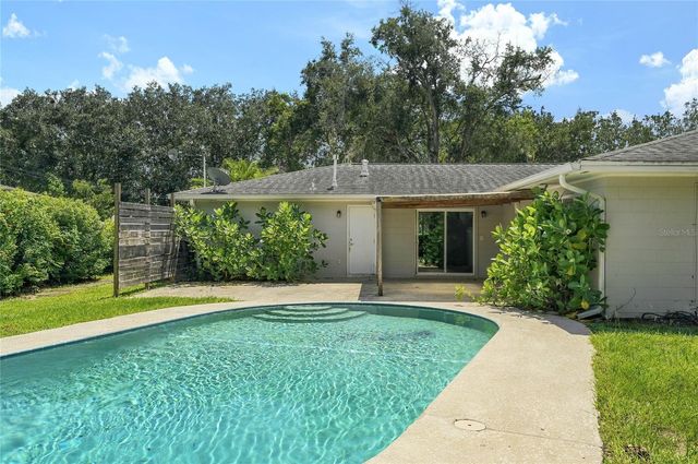 1911 MOHICAN TRAIL, Maitland, FL 32751