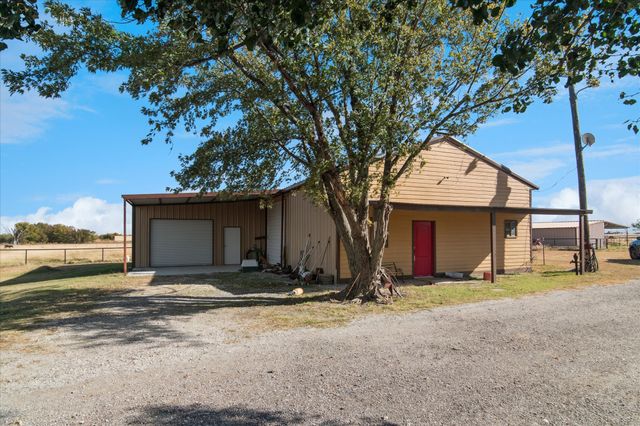 2300 Union Hill Road, Sanger, TX 76266