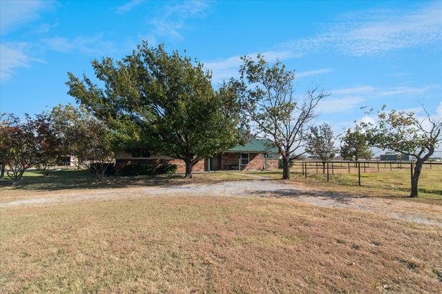 2300 Union Hill Road, Sanger, TX 76266