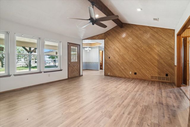 2300 Union Hill Road, Sanger, TX 76266