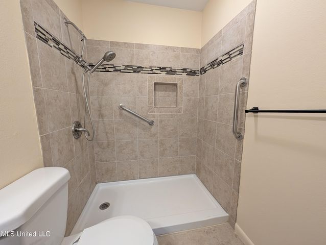 3 Quail Creek Drive, Diamondhead, MS 39525