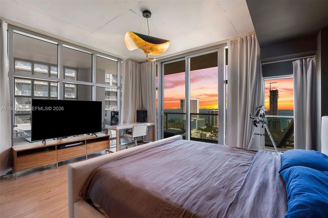 3301 NE 1st Ave H2215, Miami, FL 33137