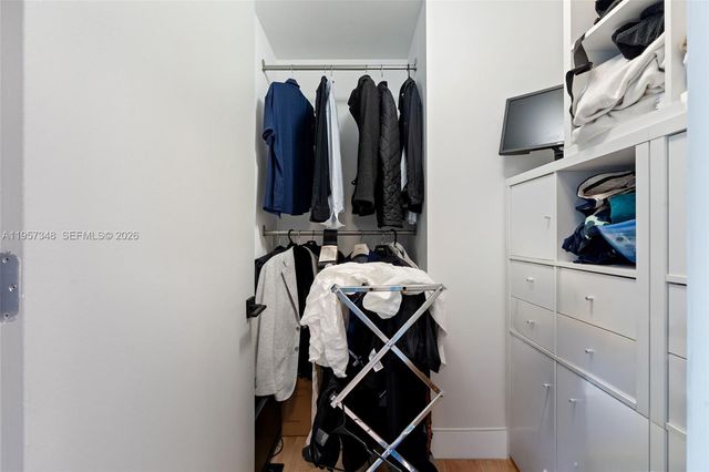 3301 NE 1st Ave H2215, Miami, FL 33137