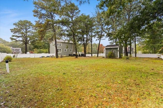 42 Stockade, Plymouth, MA 02360