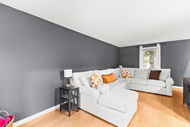 42 Stockade, Plymouth, MA 02360