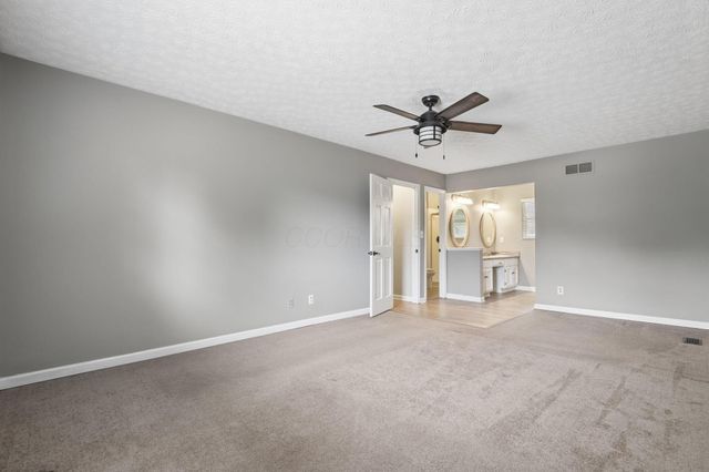 70 Ridgedale Court, Powell, OH 43065