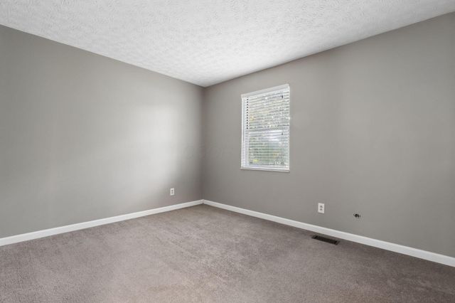 70 Ridgedale Court, Powell, OH 43065