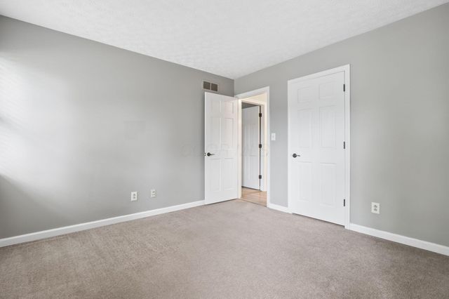 70 Ridgedale Court, Powell, OH 43065