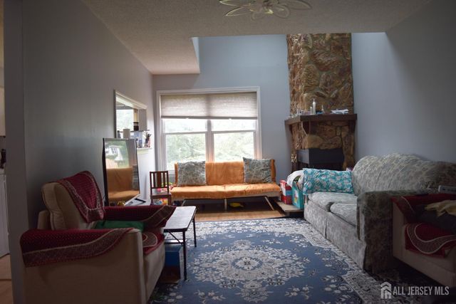 99 Brookview Circle, Jamesburg, NJ 08831