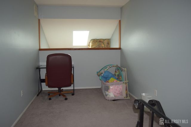 99 Brookview Circle, Jamesburg, NJ 08831