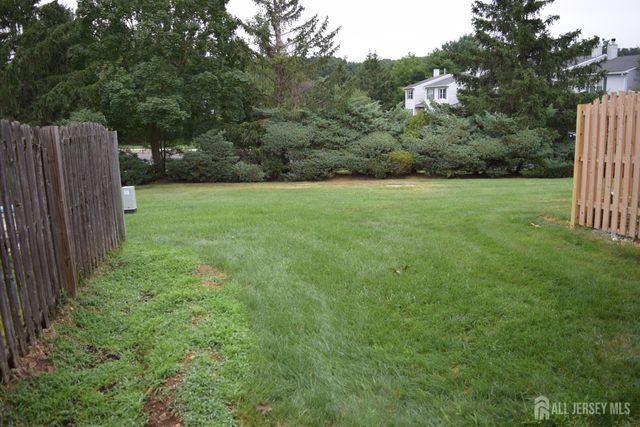 99 Brookview Circle, Jamesburg, NJ 08831