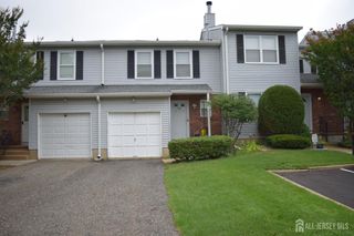 99 Brookview Circle, Jamesburg, NJ 08831