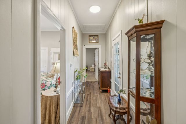 15 Cloverdale Ln, Hickman, TN 38567