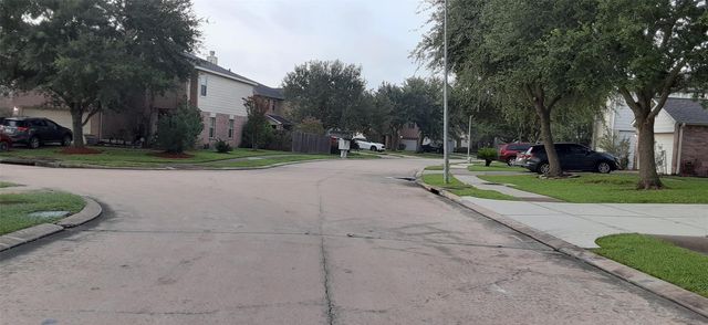 2010 Declaration Drive, Missouri City, TX 77459