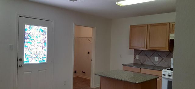 2010 Declaration Drive, Missouri City, TX 77459