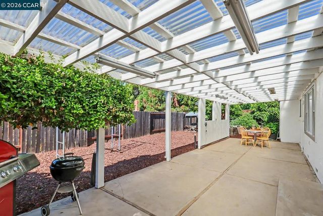 5505 Florida Dr, Concord, CA 94521
