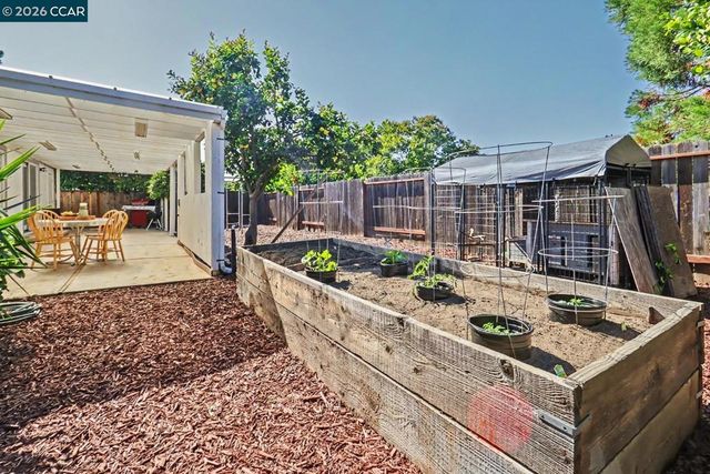 5505 Florida Dr, Concord, CA 94521