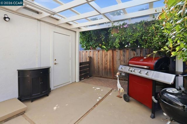 5505 Florida Dr, Concord, CA 94521