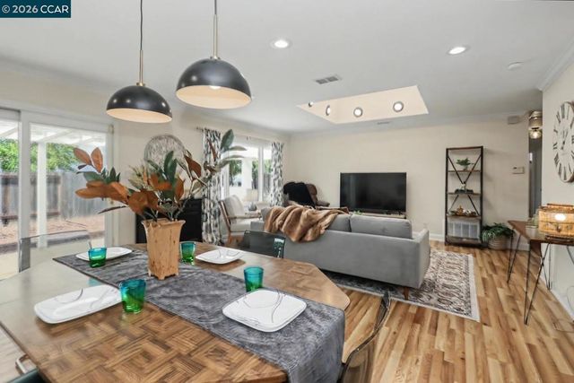 5505 Florida Dr, Concord, CA 94521