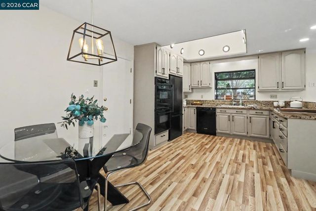 5505 Florida Dr, Concord, CA 94521