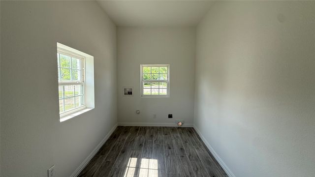 1321 Denver Avenue, Fort Worth, TX 76164