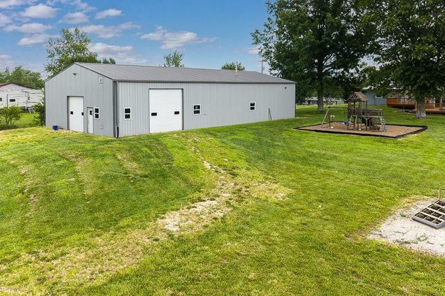 14435 166th Street, Bonner Springs, KS 66012