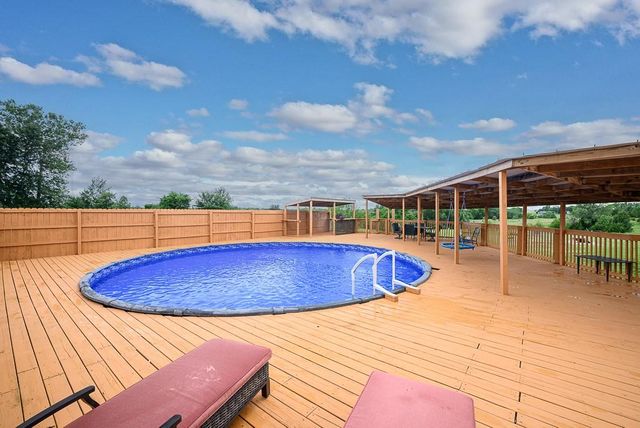 14435 166th Street, Bonner Springs, KS 66012