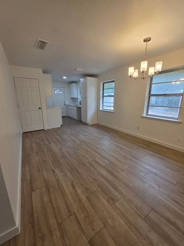3522 Valley View Road, Denton, TX 76209