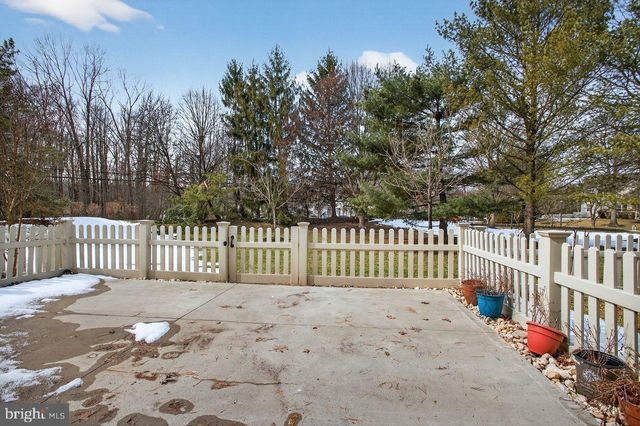 37 TASLEY CT, Robbinsville, NJ 08691