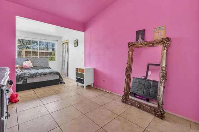 610 W 11th Avenue, Escondido, CA 92025