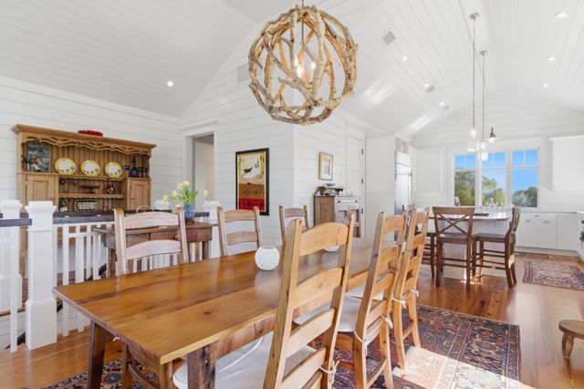 1302 Middle Street, Sullivans Island, SC 29482