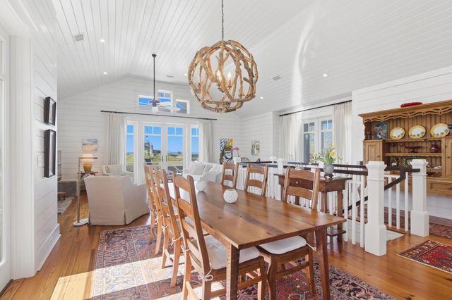 1302 Middle Street, Sullivans Island, SC 29482