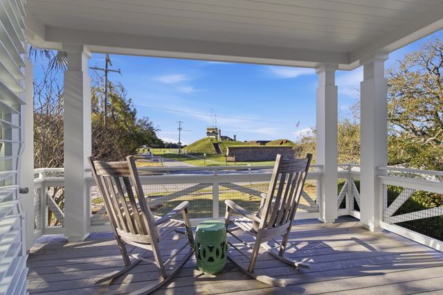 1302 Middle Street, Sullivans Island, SC 29482