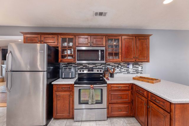 2 Cotton Court, Fort Mitchell, AL 36856