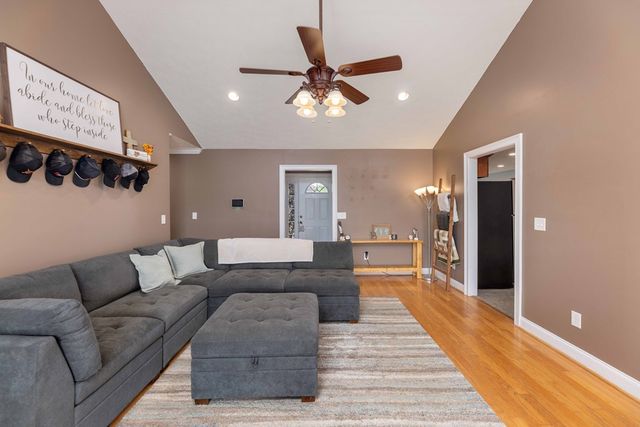 2 Cotton Court, Fort Mitchell, AL 36856