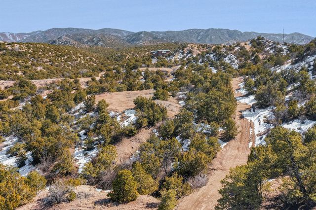 487 NM-592 Lot 4, Santa Fe, NM 87506