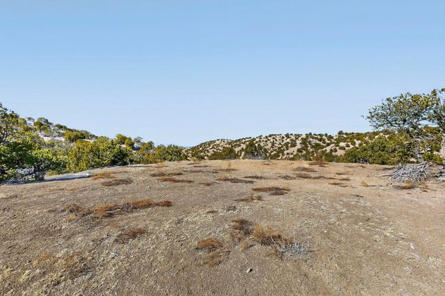 487 NM-592 Lot 4, Santa Fe, NM 87506