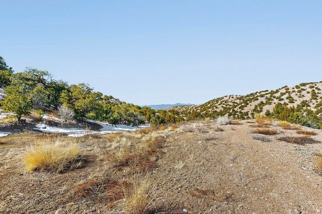 487 NM-592 Lot 4, Santa Fe, NM 87506