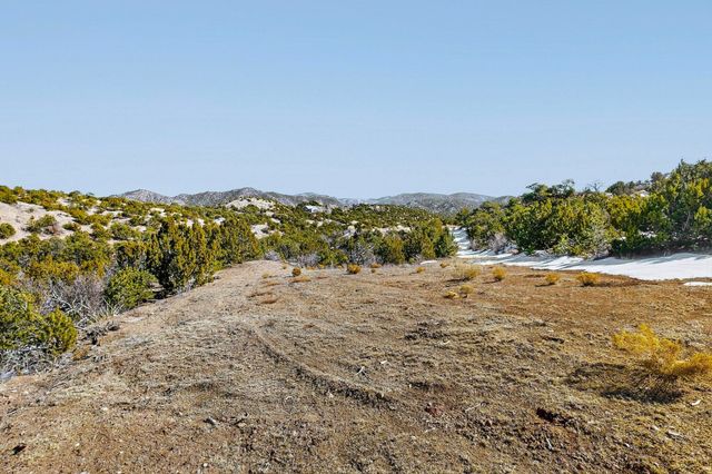 487 NM-592 Lot 4, Santa Fe, NM 87506
