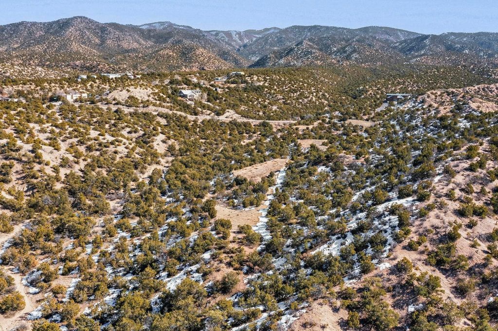487 NM-592 Lot 4, Santa Fe, NM 87506