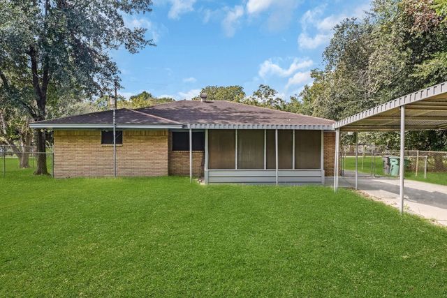 8710 Bertwood Street, Houston, TX 77016