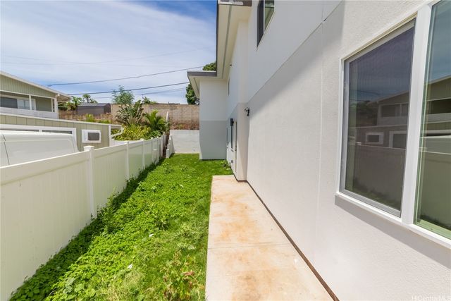 92-517 Awawa Place A, Kapolei, HI 96707